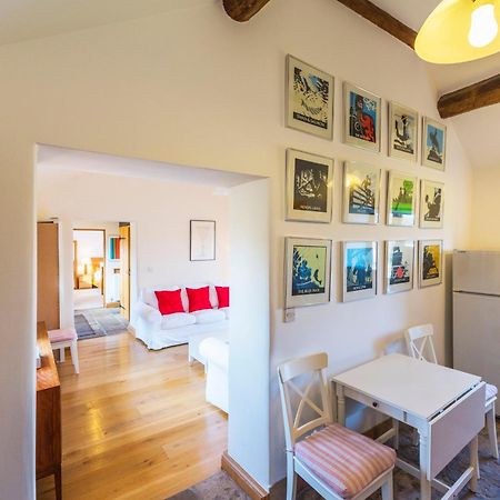 Вилла Whitley Coach House Экстерьер фото